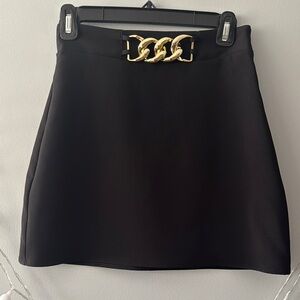Zara XS Elegant Black Skirt with Gold Chain Detail